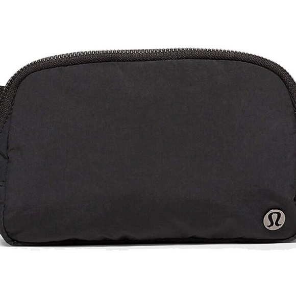 Lululemon Crossbody Bag Black - Picture 2 of 2